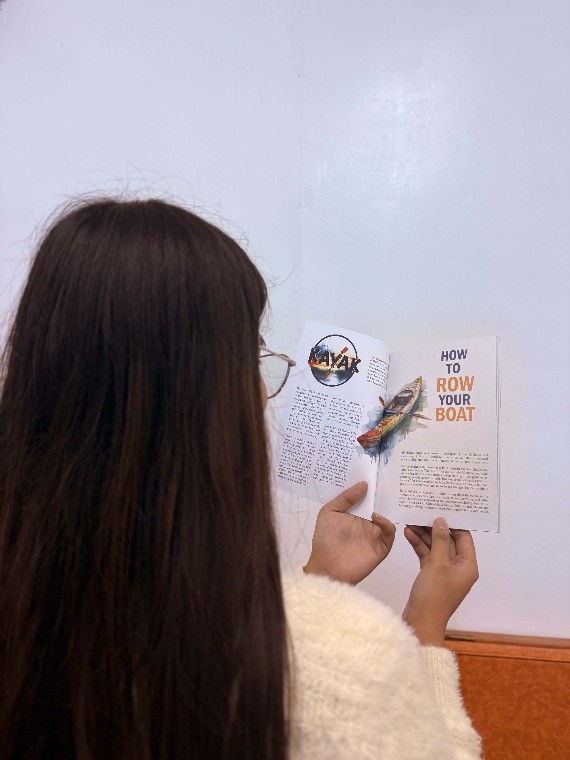 CCDC Guidance and Counseling Office Distributes KAYAK Series Guidebooks to Students
